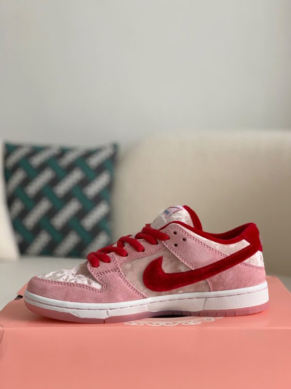 ¡¸#657¡¹NIKE x SB Dunk Low Sneakers - Image 4