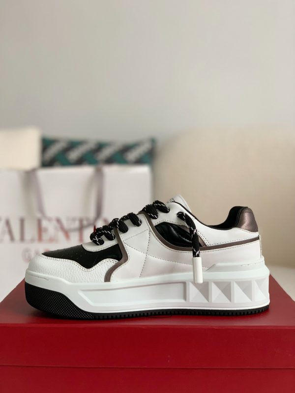 ¡¸#731¡¹Valentino sneakers - Image 4