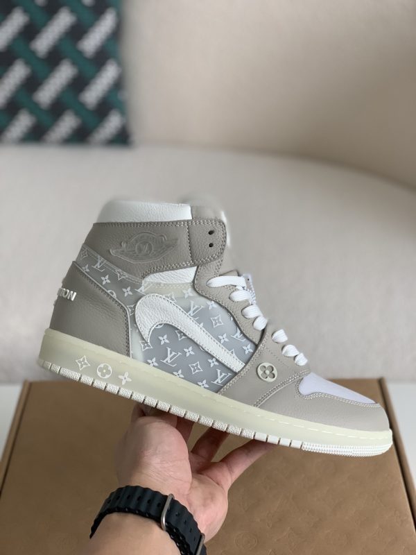 「#1579」Louis Vuitton x Nike Air Jorda 1 High AJ1 Sneakers - Image 3