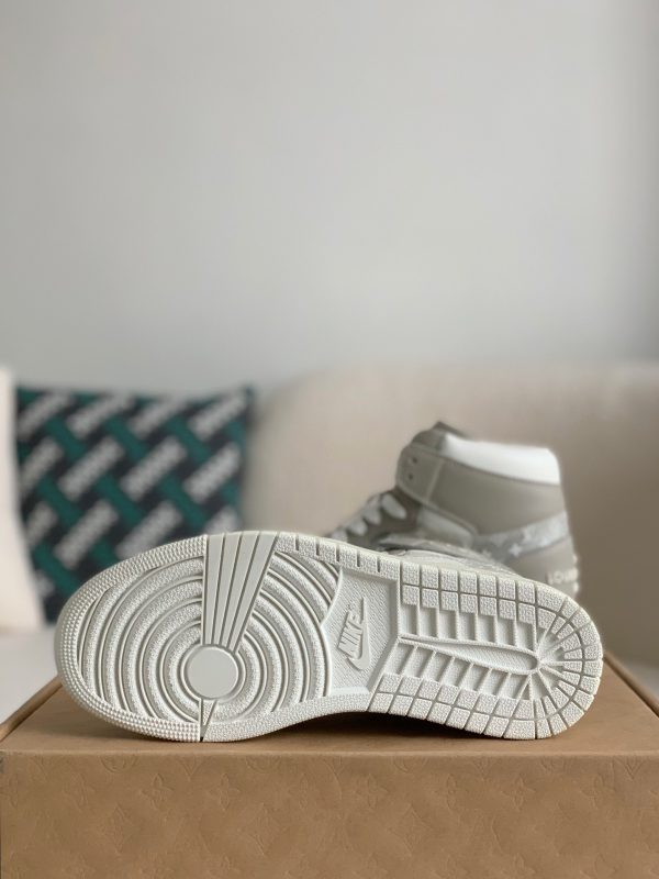 「#1579」Louis Vuitton x Nike Air Jorda 1 High AJ1 Sneakers - Image 10