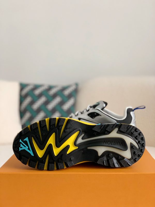 「#1604」Louis Vuitton Runner Tatic Sneakers - Image 9
