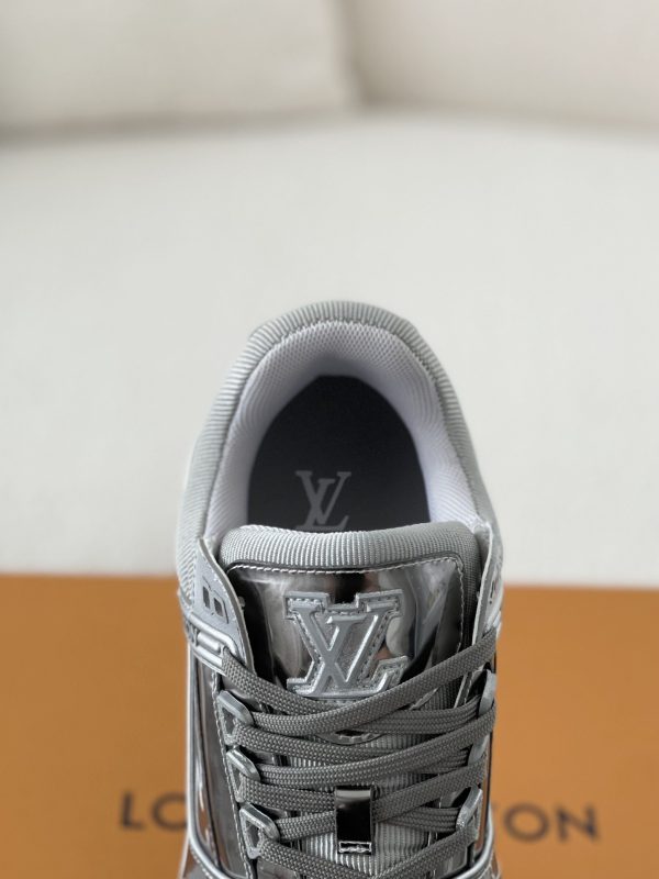 「#1680」Louis Vuitton Trainer Sneakers - Image 7