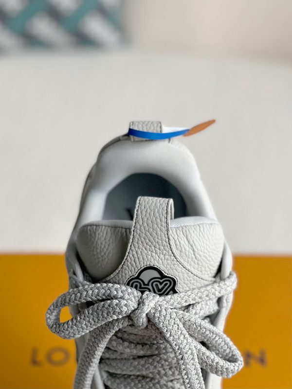 「#1862」Louis Vuitton Skate Sneakers - Image 7