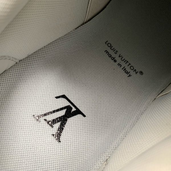「#1862」Louis Vuitton Skate Sneakers - Image 10