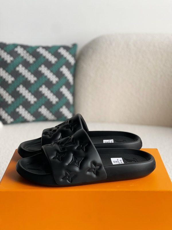 「#922」LOUIS VUITTON  WOMEN'S SLIPPERS - Image 2