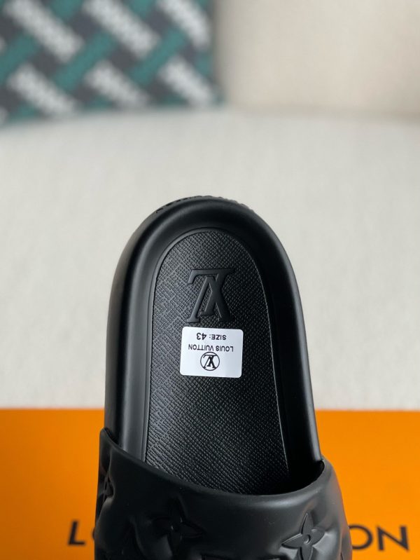 「#922」LOUIS VUITTON  WOMEN'S SLIPPERS - Image 8