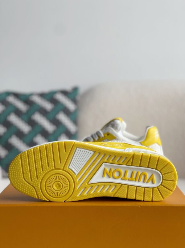 「#1975」LOUIS VUITTON TRAINER 1A98UX Sneakers Fall/Winter - Image 9