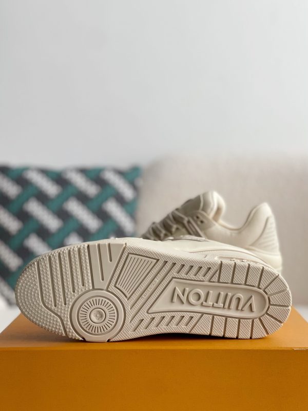 「#1999」Louis Vuitton Trainer Sneakers - Image 9