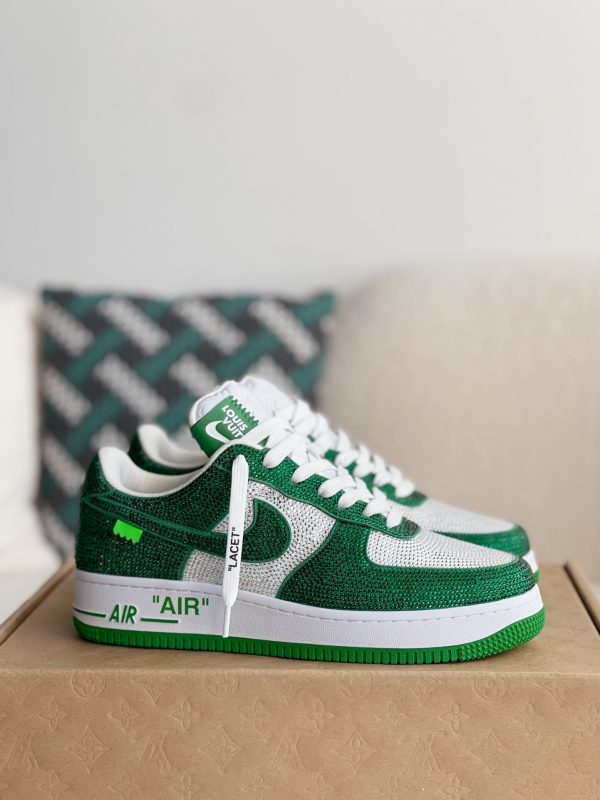 「#2001」LOUIS VUITTON × NIKE AIR FORCE 1 SNEAKER