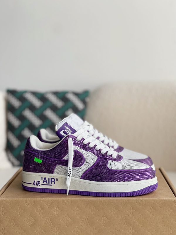 「#2002」LOUIS VUITTON × NIKE AIR FORCE 1 SNEAKER