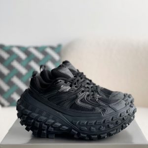 ¡¸#754¡¹Balenciaga Bouncer Screw Sneakers