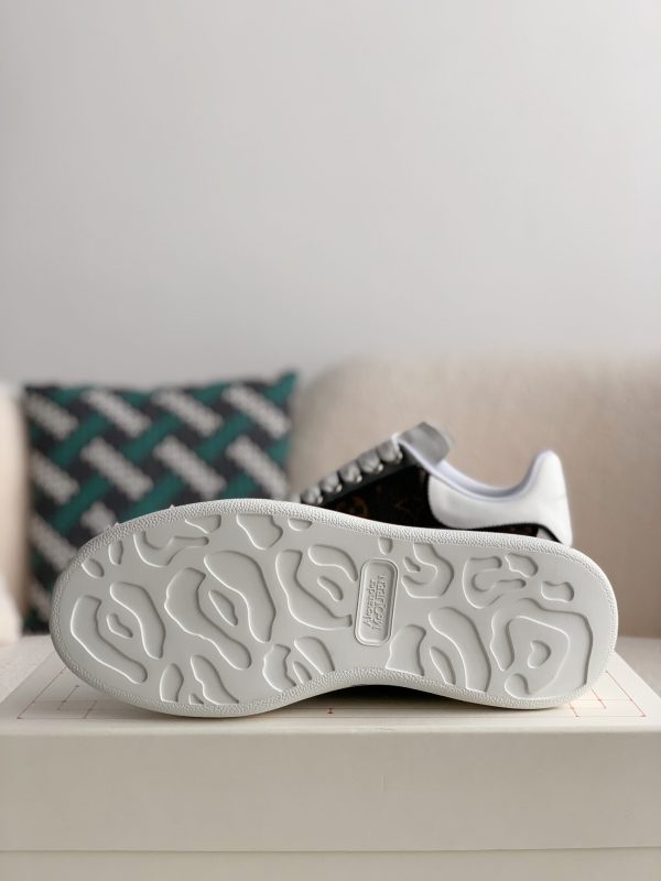 ¡¸#2065¡¹Alexander McQueen x Lv versatile Sneakers - Image 9