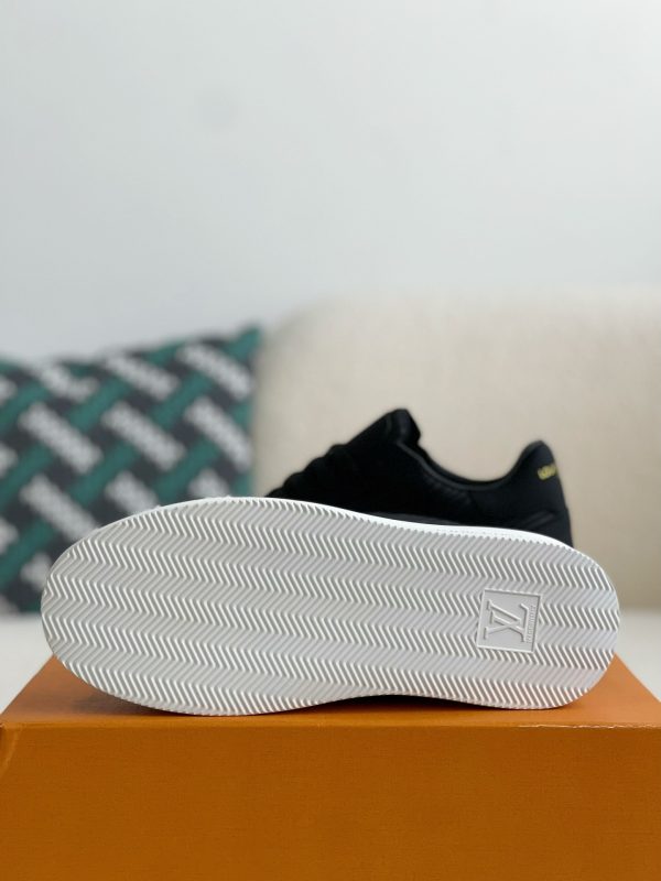 「#2115」Louis Vuitton Beverly Hills Sneakers - Image 9