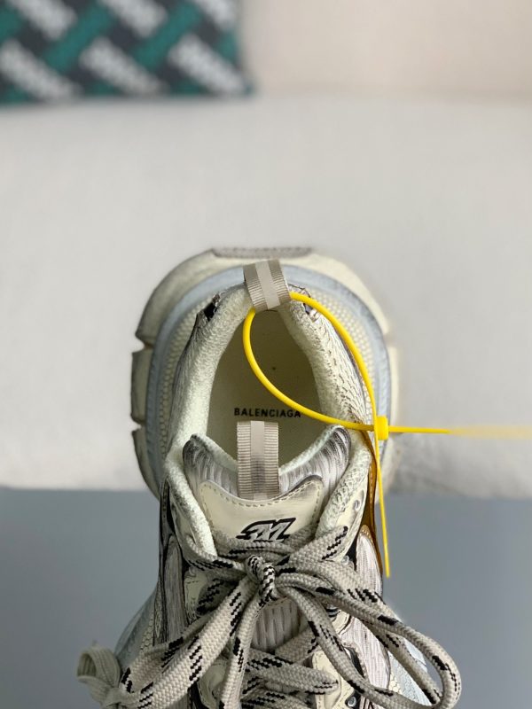 ¡¸#2196¡¹Balenciaga Runner Sneakers - Image 7