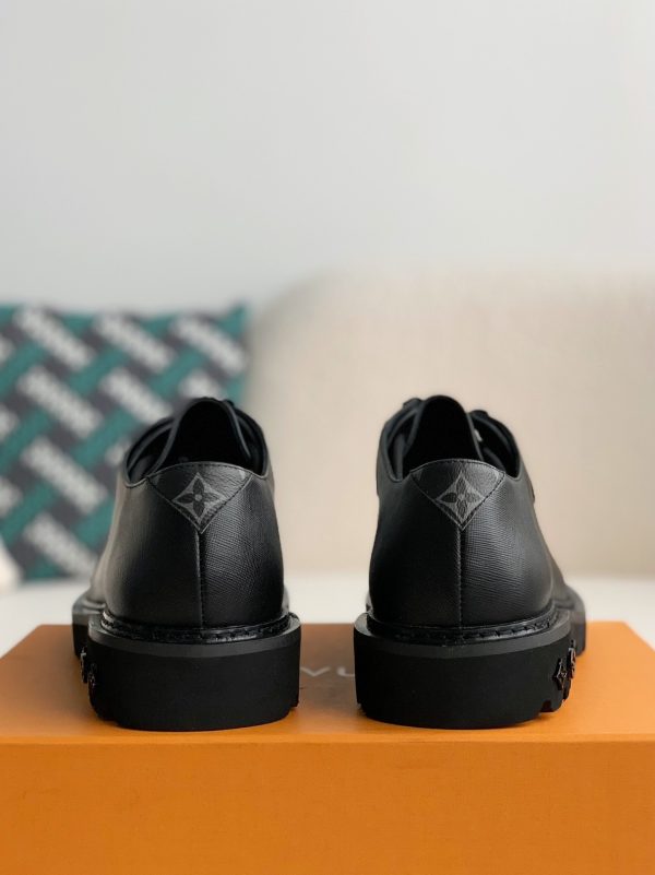 「#2256」Louis Vuitton Men's Leather Shoes - Image 5