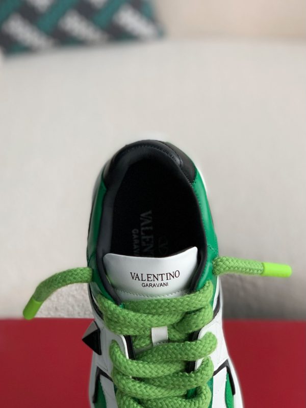 ¡¸#2259¡¹Valentino One Stud Sneakers - Image 7