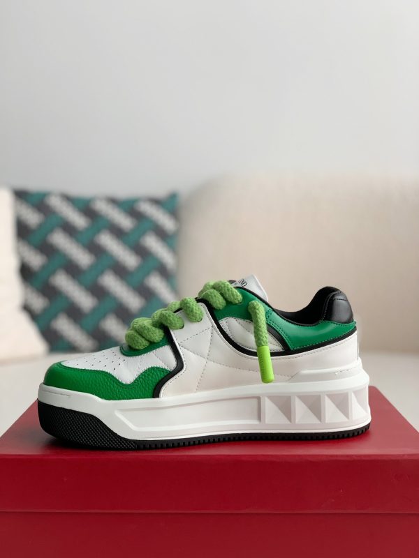 ¡¸#2259¡¹Valentino One Stud Sneakers - Image 4