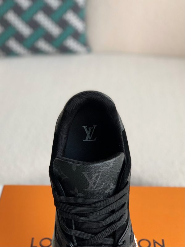 「#755」LOUIS VUITTON TRAINER - Image 8