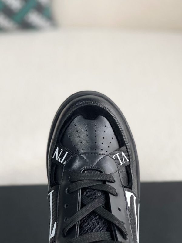 ¡¸#601¡¹Valentino sneakers - Image 9