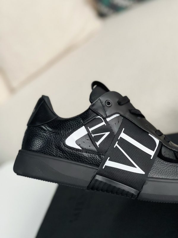 ¡¸#601¡¹Valentino sneakers - Image 7