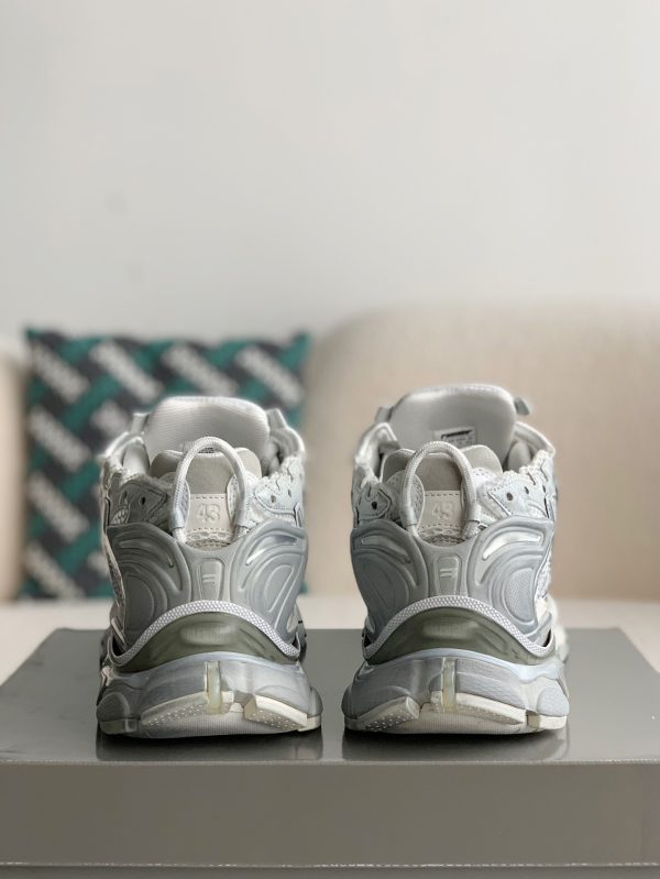 ¡¸#2371¡¹ Balenciaga Runner Sneakers - Image 3