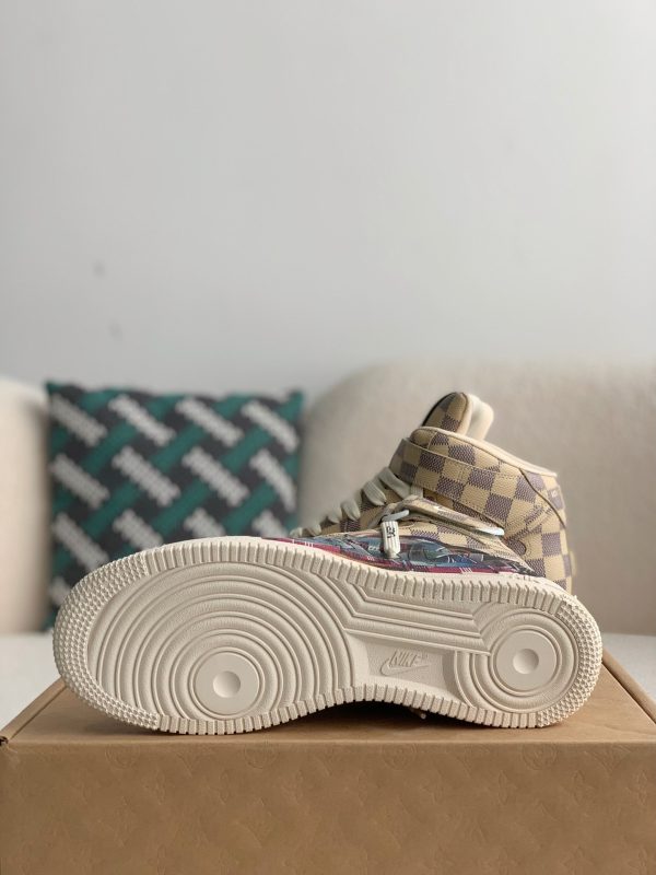 「#1676」LOUIS VUITTON X NIKE AIR FORCE 1 high Sneaker - Image 5