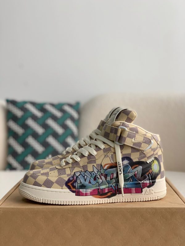 「#1676」LOUIS VUITTON X NIKE AIR FORCE 1 high Sneaker - Image 2