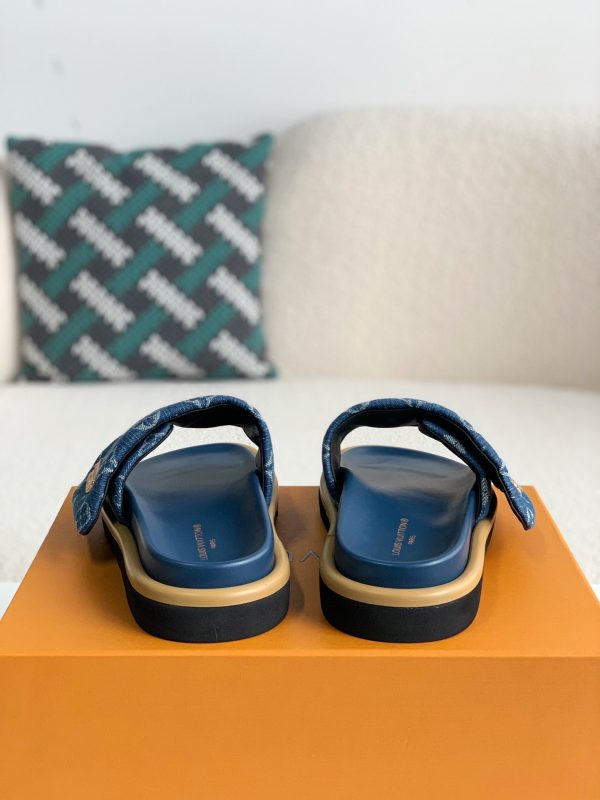 「#2434」LOUIS VUITTON SLIPPERS - Image 4