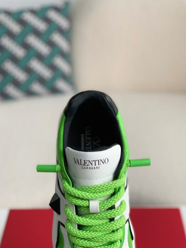 ¡¸#2463¡¹Valentino One Stud Sneakers - Image 10