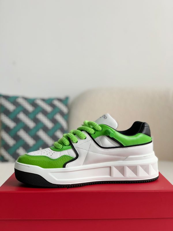 ¡¸#2463¡¹Valentino One Stud Sneakers - Image 4
