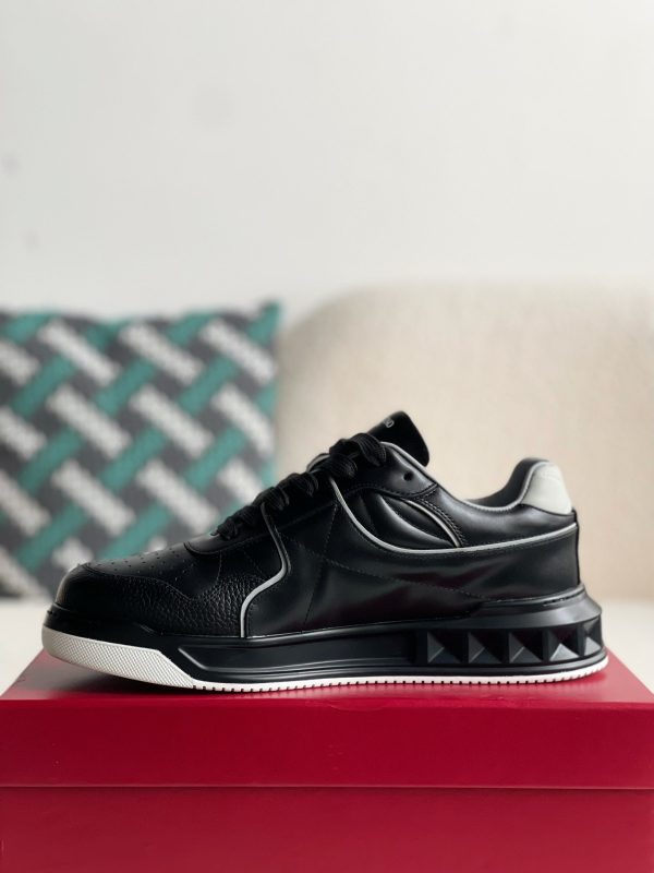¡¸#2589¡¹Valentino One Stud Sneakers - Image 4