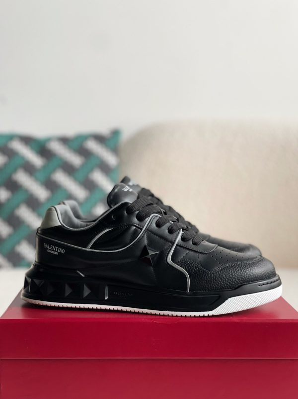 ¡¸#2589¡¹Valentino One Stud Sneakers