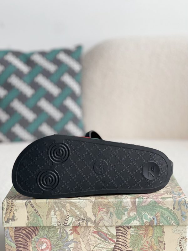 ¡¸#798¡¹Gucci slippers - Image 5