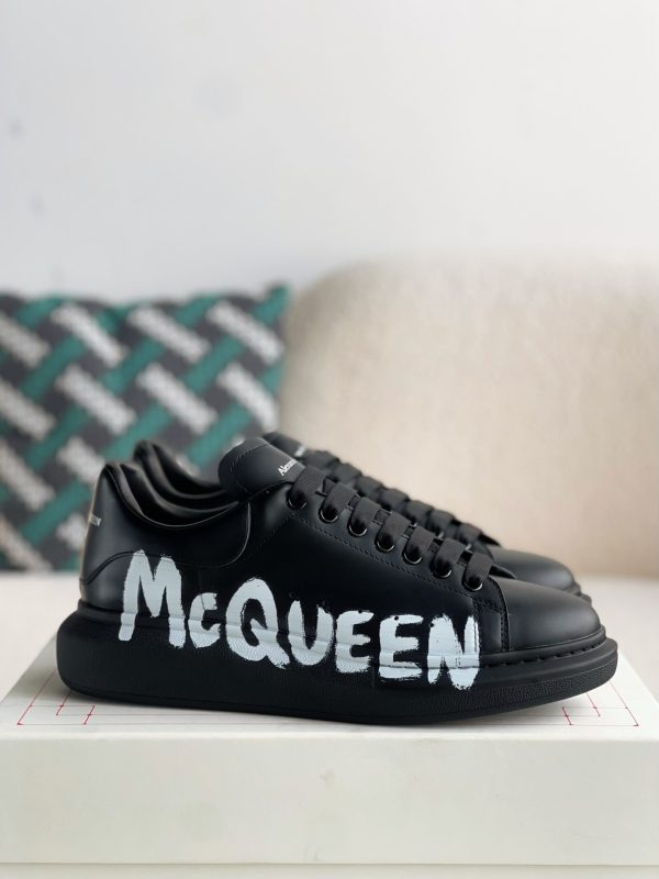 ¡¸#2618¡¹Alexander McQueen black letter Sneakers