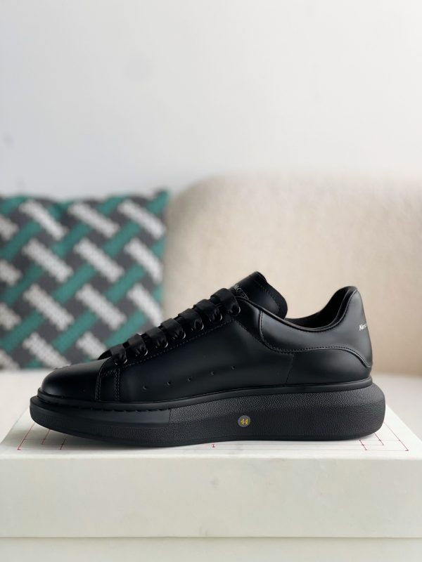 ¡¸#2618¡¹Alexander McQueen black letter Sneakers - Image 4