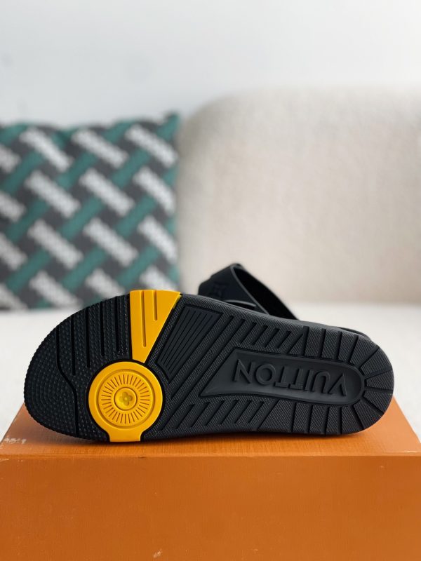 「#2623」LOUIS VUITTON MIAMI MULE - Image 5