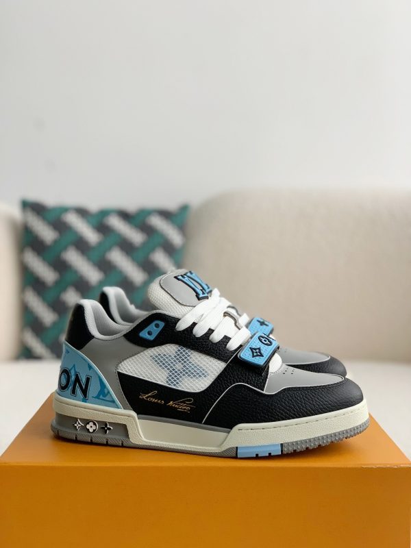 「#2325」LOUIS VUITTON TRAINER Sneakers
