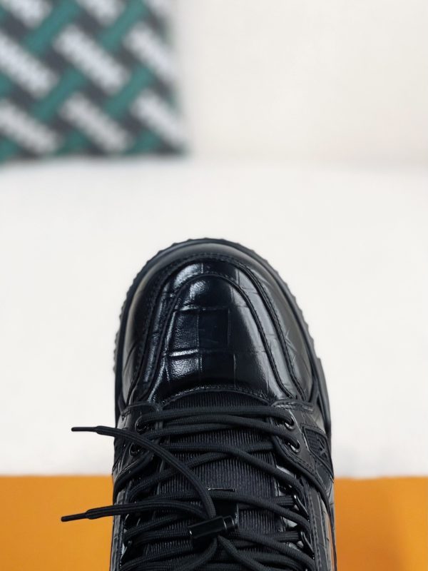 「#2739」LOUIS VUITTON TRAINER MAXI  SNEAKERS - Image 9