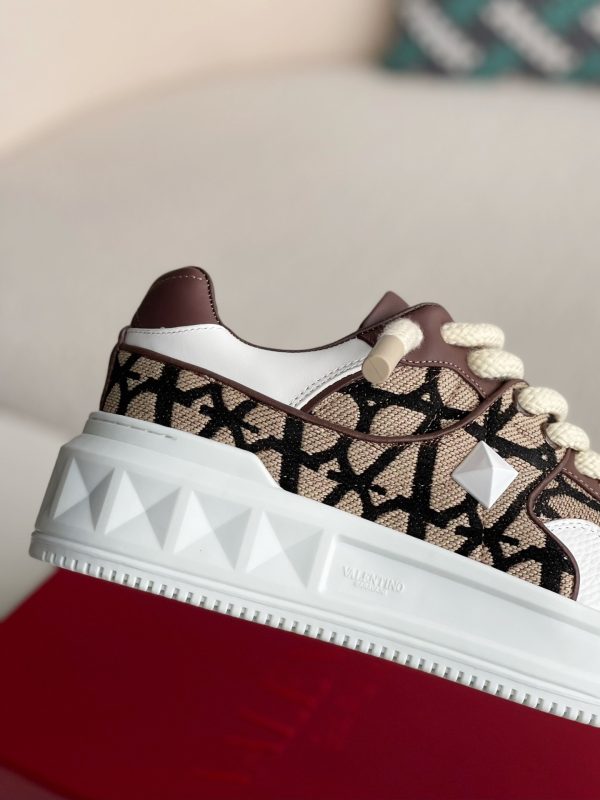 ¡¸#2786¡¹Valentino One Stud Sneakers - Image 7