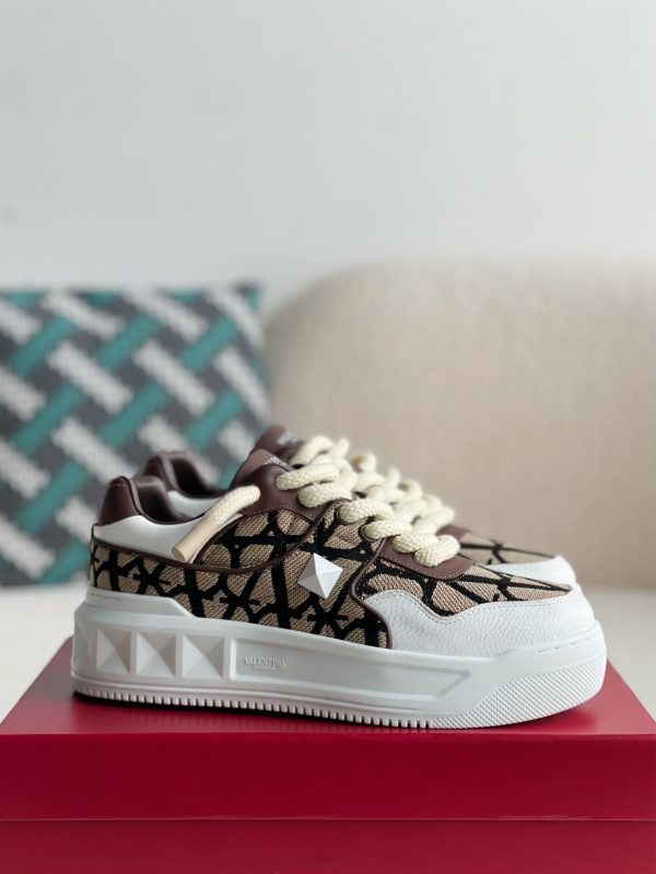 ¡¸#2786¡¹Valentino One Stud Sneakers