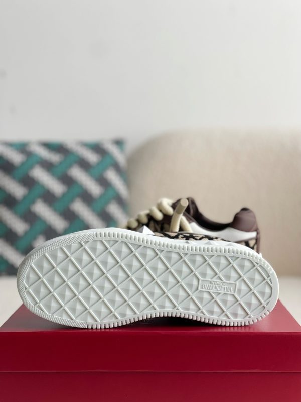 ¡¸#2786¡¹Valentino One Stud Sneakers - Image 5