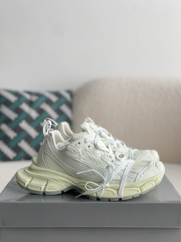 ¡¸#2835¡¹ Balenciaga Runner Sneakers - Image 3