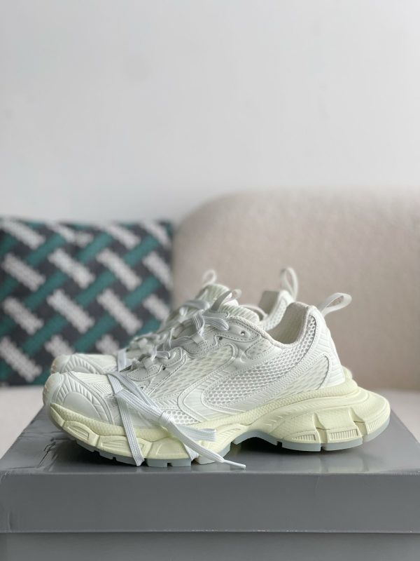 ¡¸#2835¡¹ Balenciaga Runner Sneakers - Image 4
