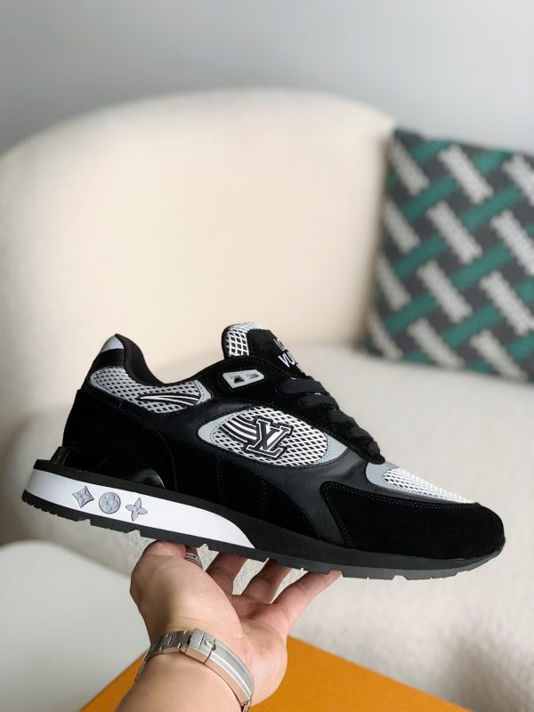 「#2902」LOUIS VUITTON SNEAKERS - Image 6