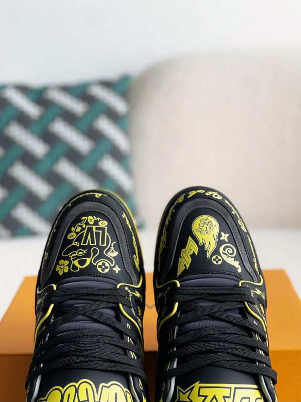 「#2910」LOUIS VUITTON SNEAKERS - Image 9