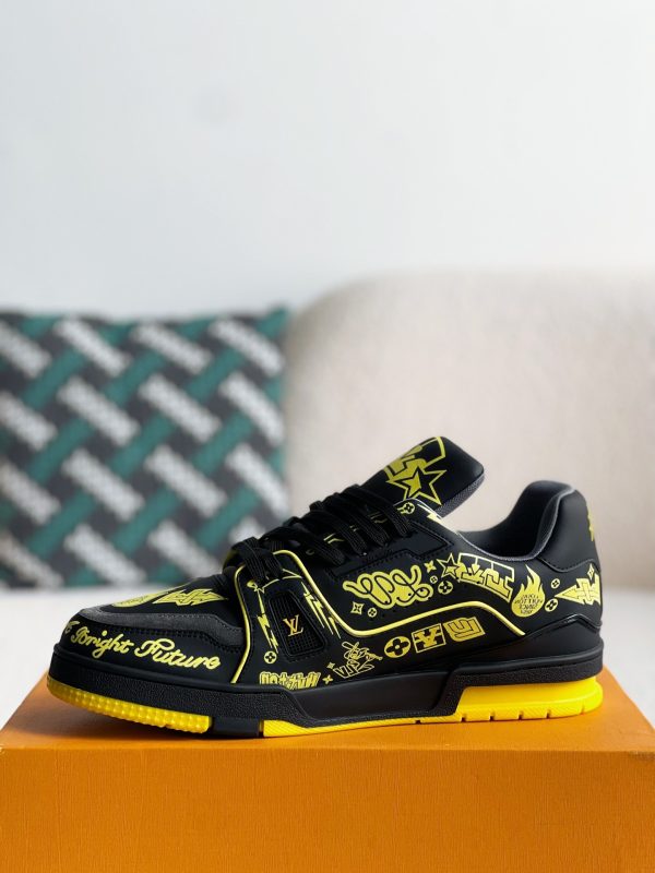 「#2910」LOUIS VUITTON SNEAKERS - Image 4