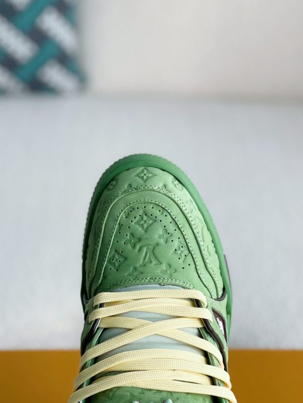 「#2950」LOUIS VUITTON SNEAKERS - Image 9