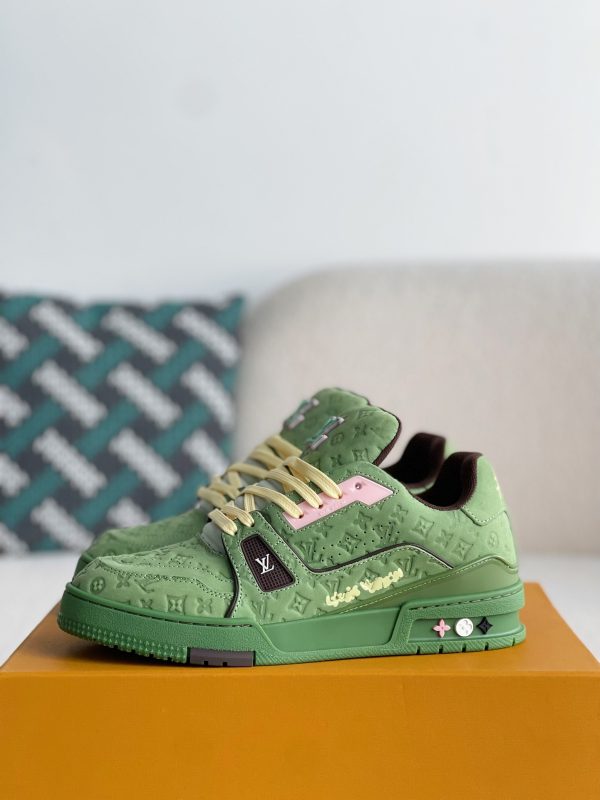 「#2950」LOUIS VUITTON SNEAKERS - Image 2