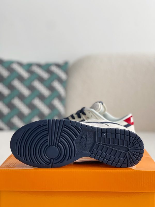 「#2953」LOUIS VUITTON x Nike Dunk Low-top board shoes - Image 5