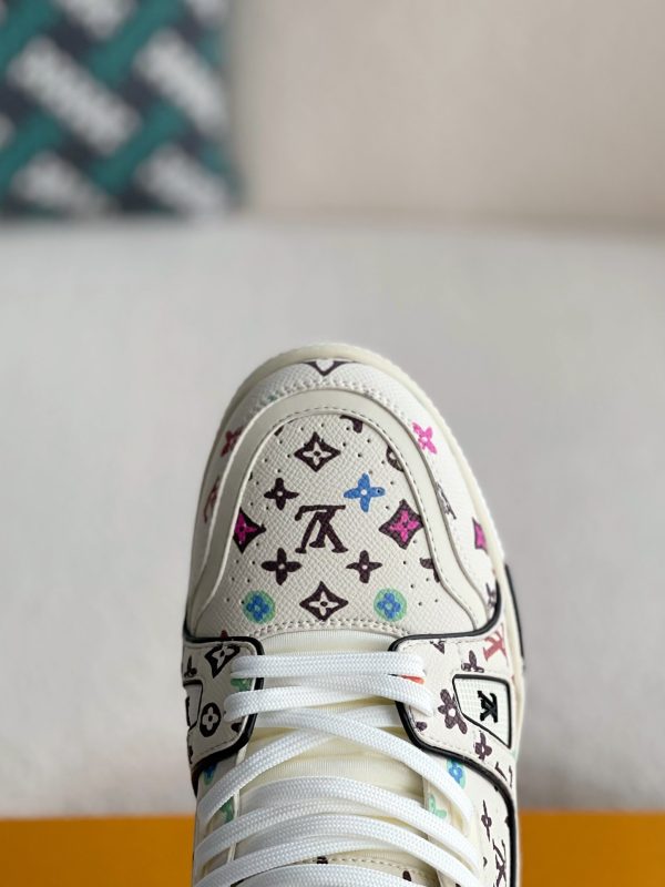 「#2955」LOUIS VUITTON SNEAKERS - Image 9
